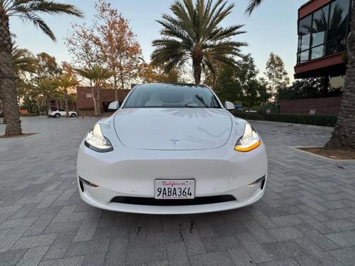 2022 Tesla Model Y Long Range