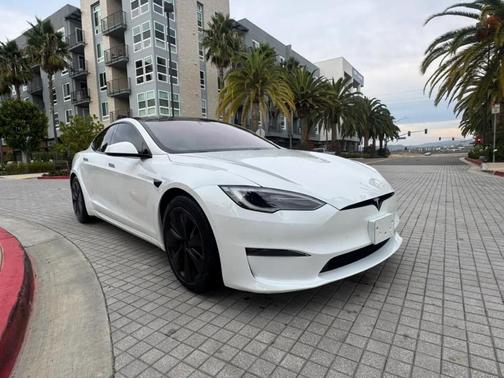 Pearl White Multi 2023 Tesla Model S Standard Range