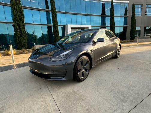 2023 Tesla Model 3 Base