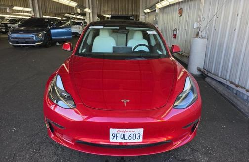 2023 Tesla Model 3 Base