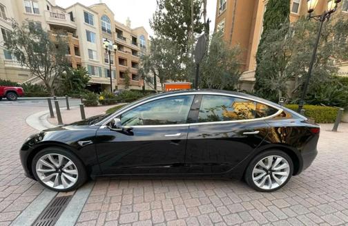 2018 Tesla Model 3 Long Range