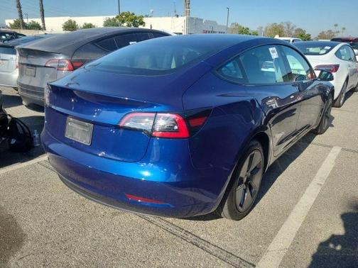 2022 Tesla Model 3 Base