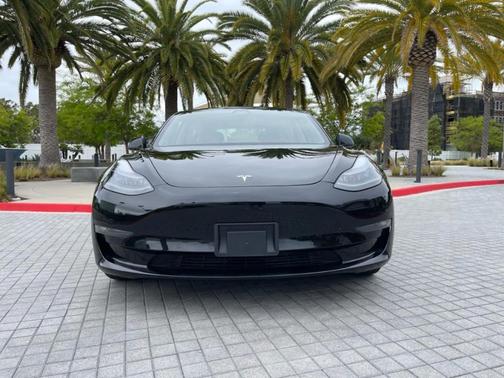 2022 Tesla Model 3 Base