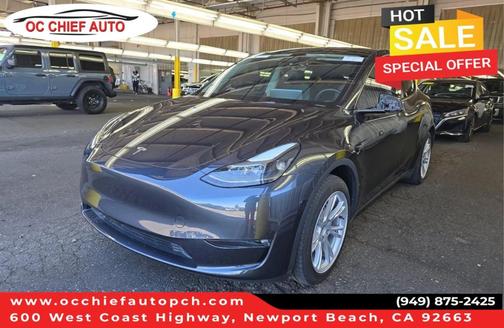 Gray 2024 Tesla Model Y Long Range
