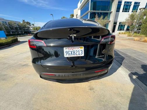 Black 2023 Tesla Model Y Long Range