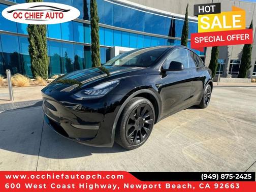 Black 2023 Tesla Model Y Long Range