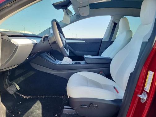 Ultra Red 2024 Tesla Model Y Long Range
