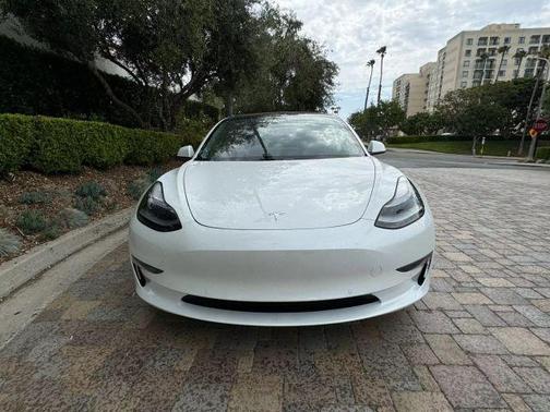 2022 Tesla Model 3 Base
