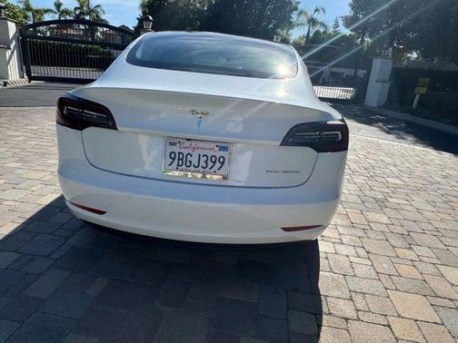 2022 Tesla Model 3 Long Range