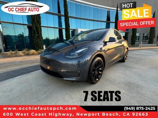 Gray 2023 Tesla Model Y Long Range