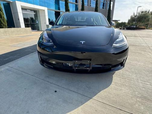 Black 2022 Tesla Model 3 Long Range