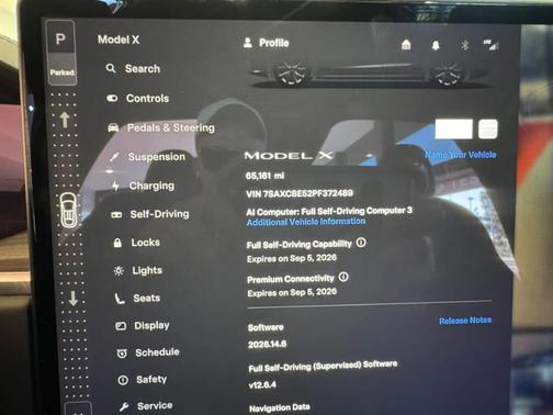 2023 Tesla Model X Standard Range