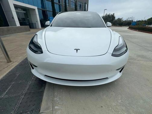 2022 Tesla Model 3 Base
