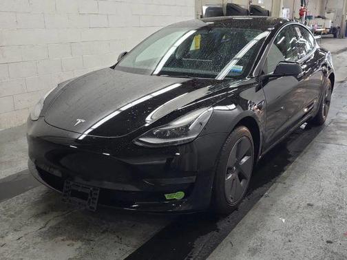 2022 Tesla Model 3 Base
