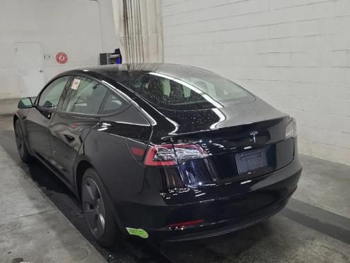 2022 Tesla Model 3 Base