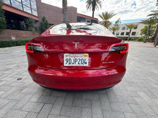 2022 Tesla Model 3 Long Range