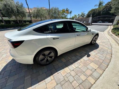 2022 Tesla Model 3 Base