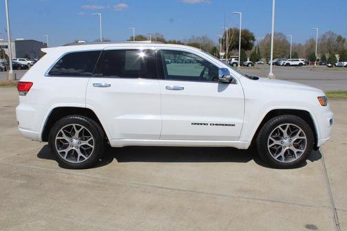 2020 Jeep Grand Cherokee Overland