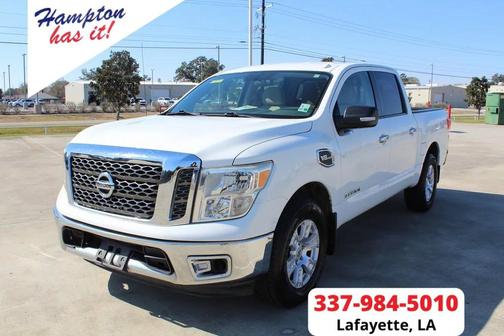 2017 Nissan Titan SV