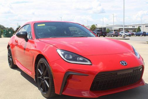 2025 Toyota GR86 Premium