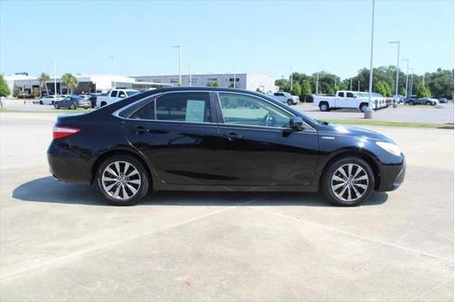 2015 Toyota Camry Hybrid XLE