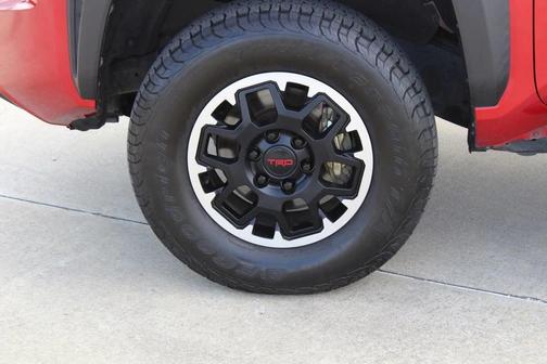 2024 Toyota Tacoma TRD Off-Road