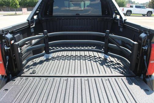 2025 Toyota Tacoma Hybrid Trailhunter