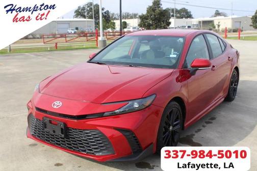 2025 Toyota Camry SE