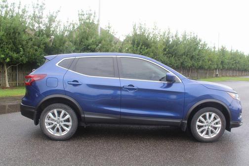 2021 Nissan Rogue Sport S