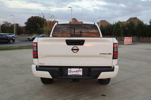 2022 Nissan Frontier PRO-4X