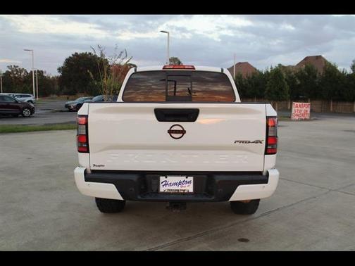 2022 Nissan Frontier PRO-4X