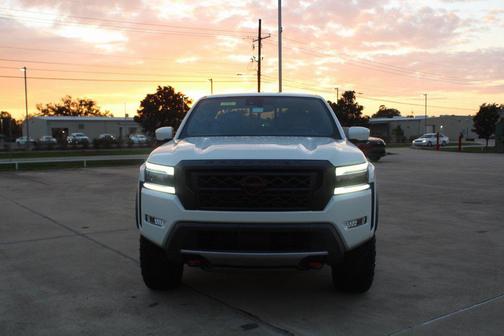 2022 Nissan Frontier PRO-4X