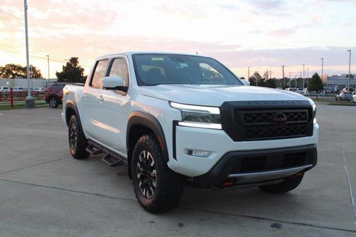 2022 Nissan Frontier PRO-4X