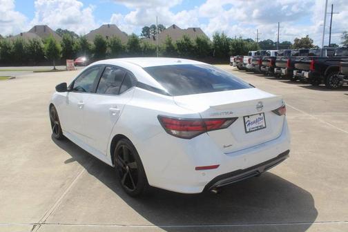 2022 Nissan Sentra SR