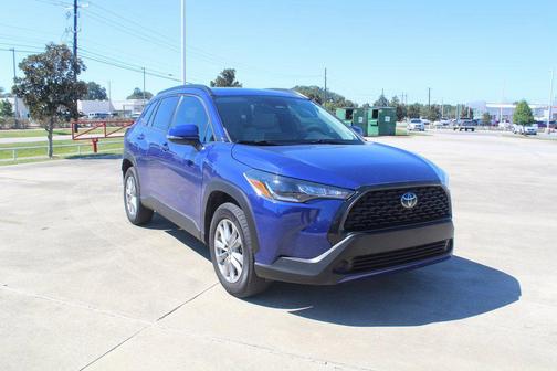 2023 Toyota Corolla Cross LE