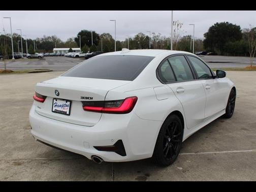 2021 BMW 330 330i