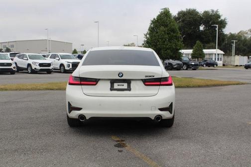 2021 BMW 330 330i