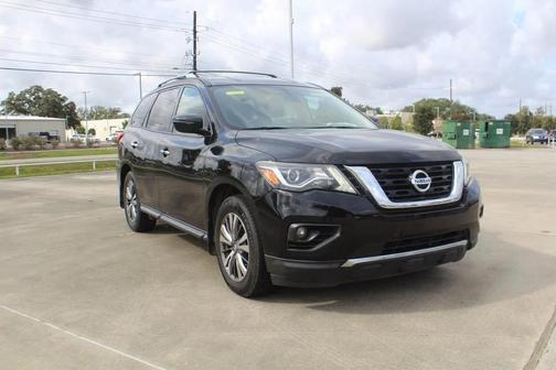 2019 Nissan Pathfinder SV