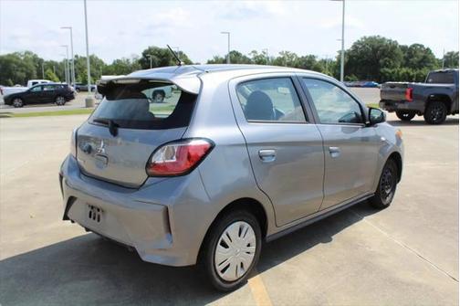 2022 Mitsubishi Mirage ES