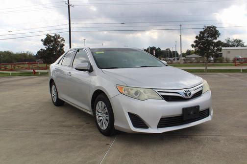 2013 Toyota Camry LE