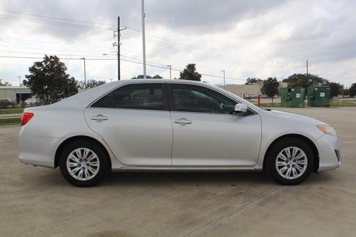 2013 Toyota Camry LE