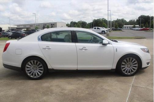 2014 Lincoln MKS Base