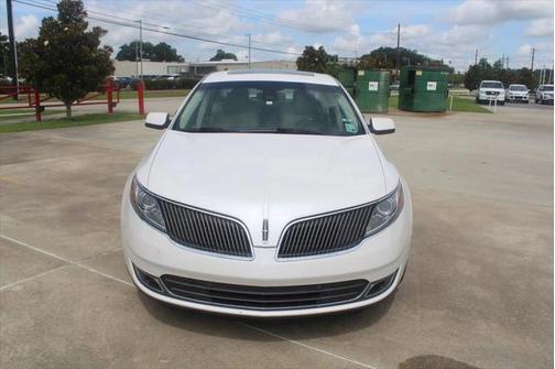 2014 Lincoln MKS Base