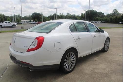 2014 Lincoln MKS Base