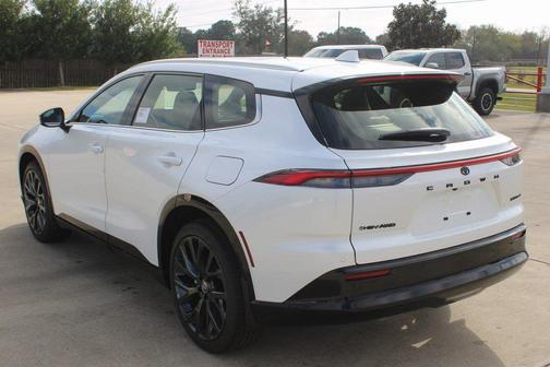 2025 Toyota Crown Signia Limited