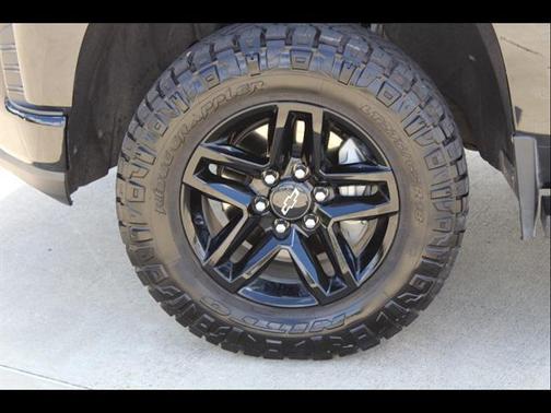 2021 Chevrolet Silverado 1500 Custom Trail Boss