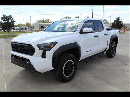2025 Toyota Tacoma TRD Off Road