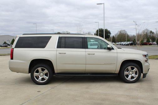 2017 Chevrolet Suburban LS