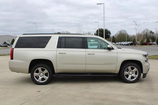 2017 Chevrolet Suburban LS
