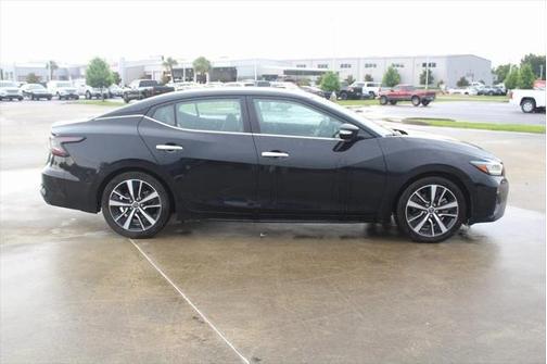 2023 Nissan Maxima SV Xtronic CVT
